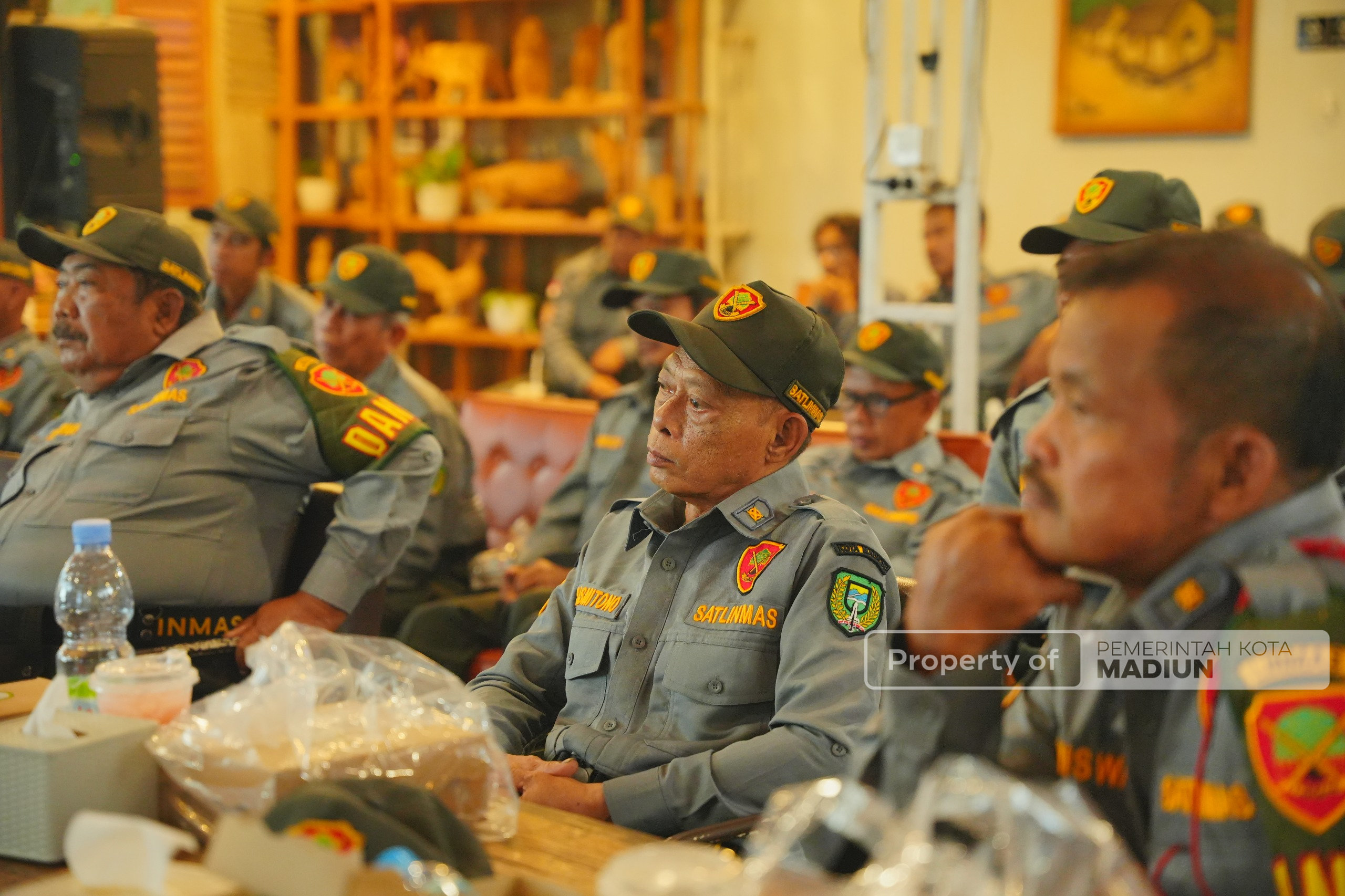 Sosialisasi Barang Kena Cukai Ilegal Kepada Satlinmas Kecamatan Taman, Plt Wali Kota Satlinmas Wajib Paham Aturan Cukai