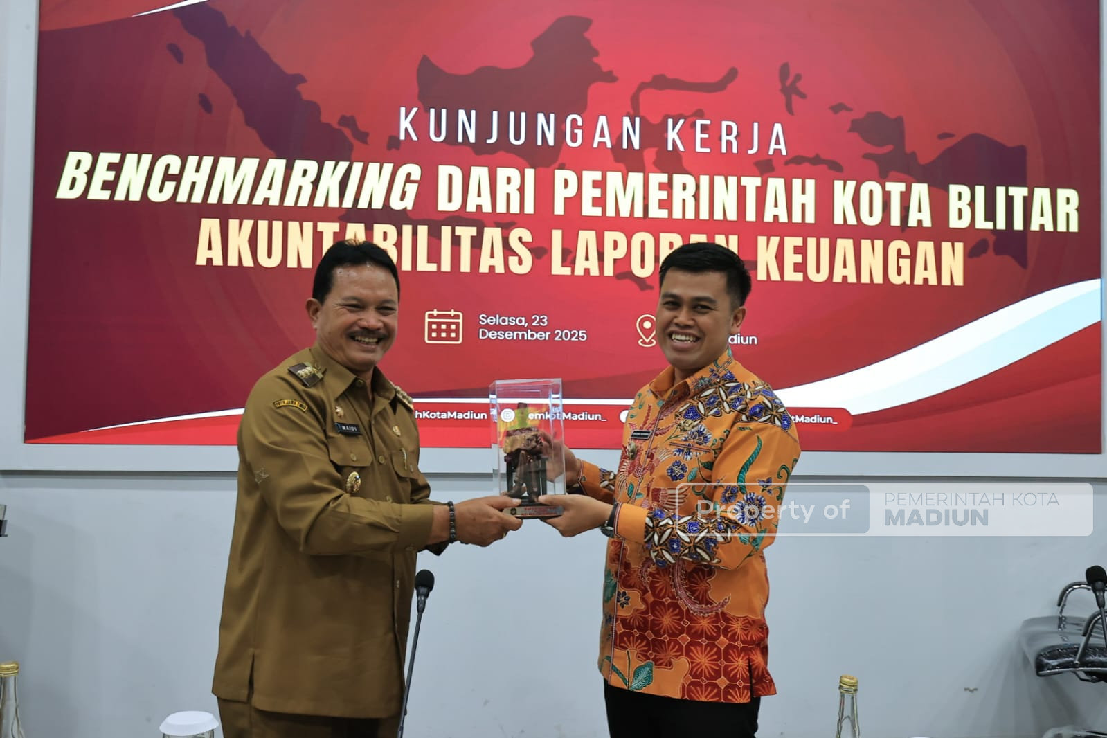 Terima Kunjungan Kerja Pemkot Blitar, Wali Kota Madiun Paparkan Akuntabilitas Keuangan dan Perkembangan Pembangunan Kota