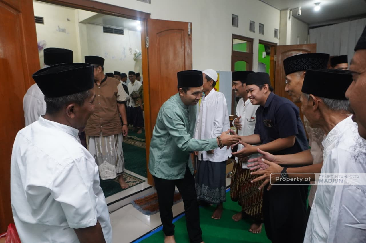 Kembali Gelar Safari Ramadan, Plt Wali Kota Ajak Warga Jaga Ketertiban dan Kebersihan