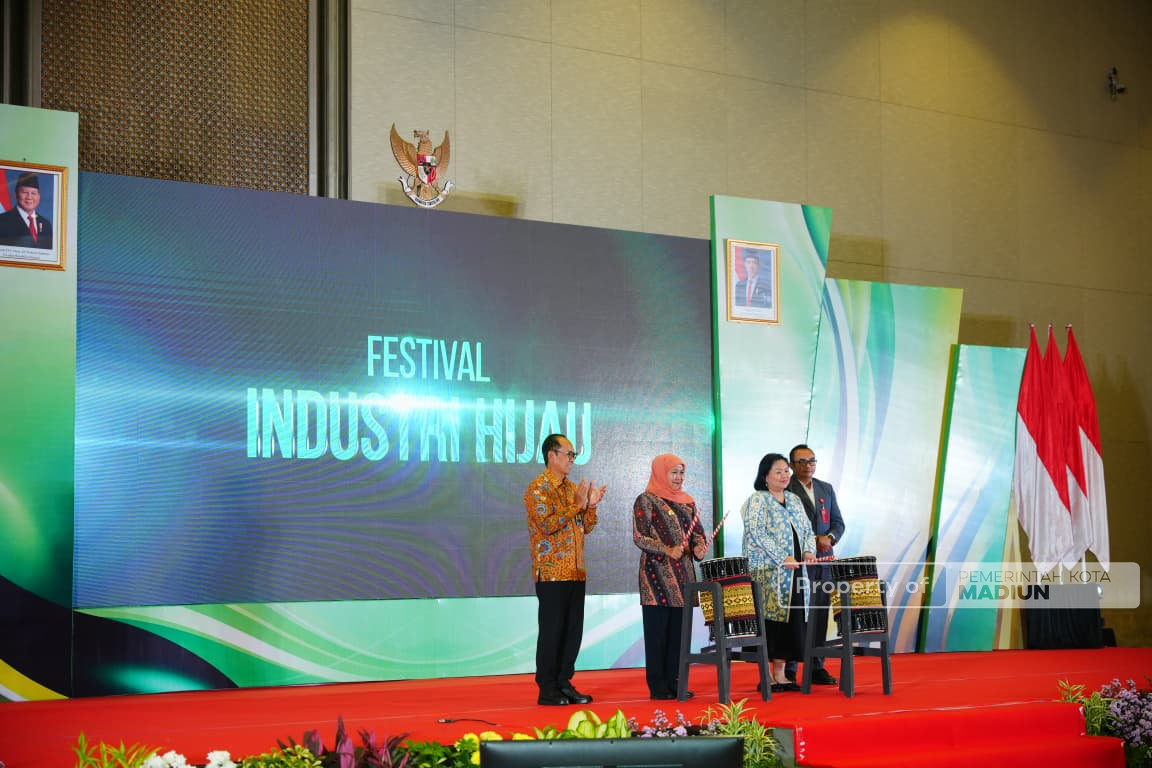 Bukti Komitmen Industri Berkelanjutan, Kota Madiun Terima Penghargaan Industri Hijau Terbaik Jatim 2025