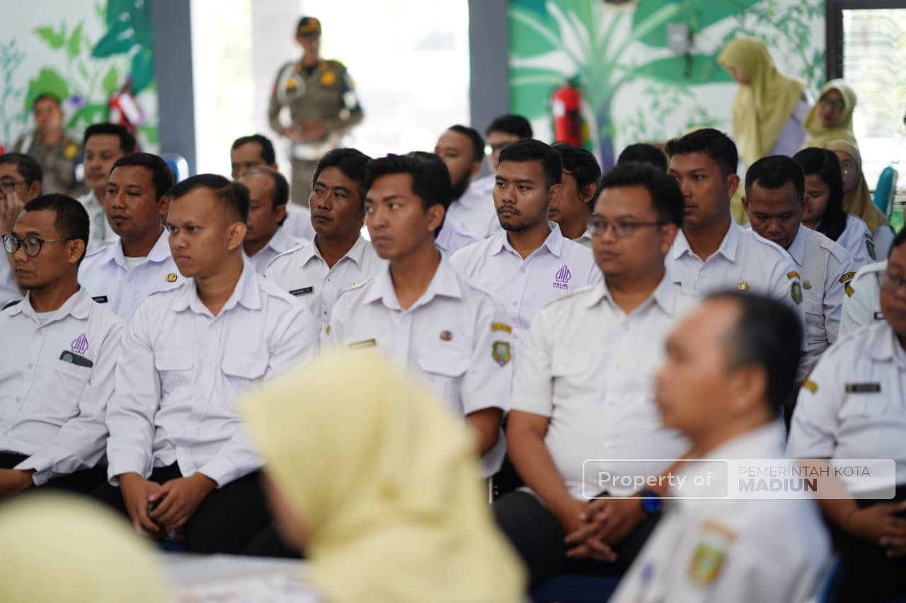 Beri Pembinaan Pegawai DKPP, Plt Wali Kota: Disiplin dan Integritas Jadi Cerminan ASN