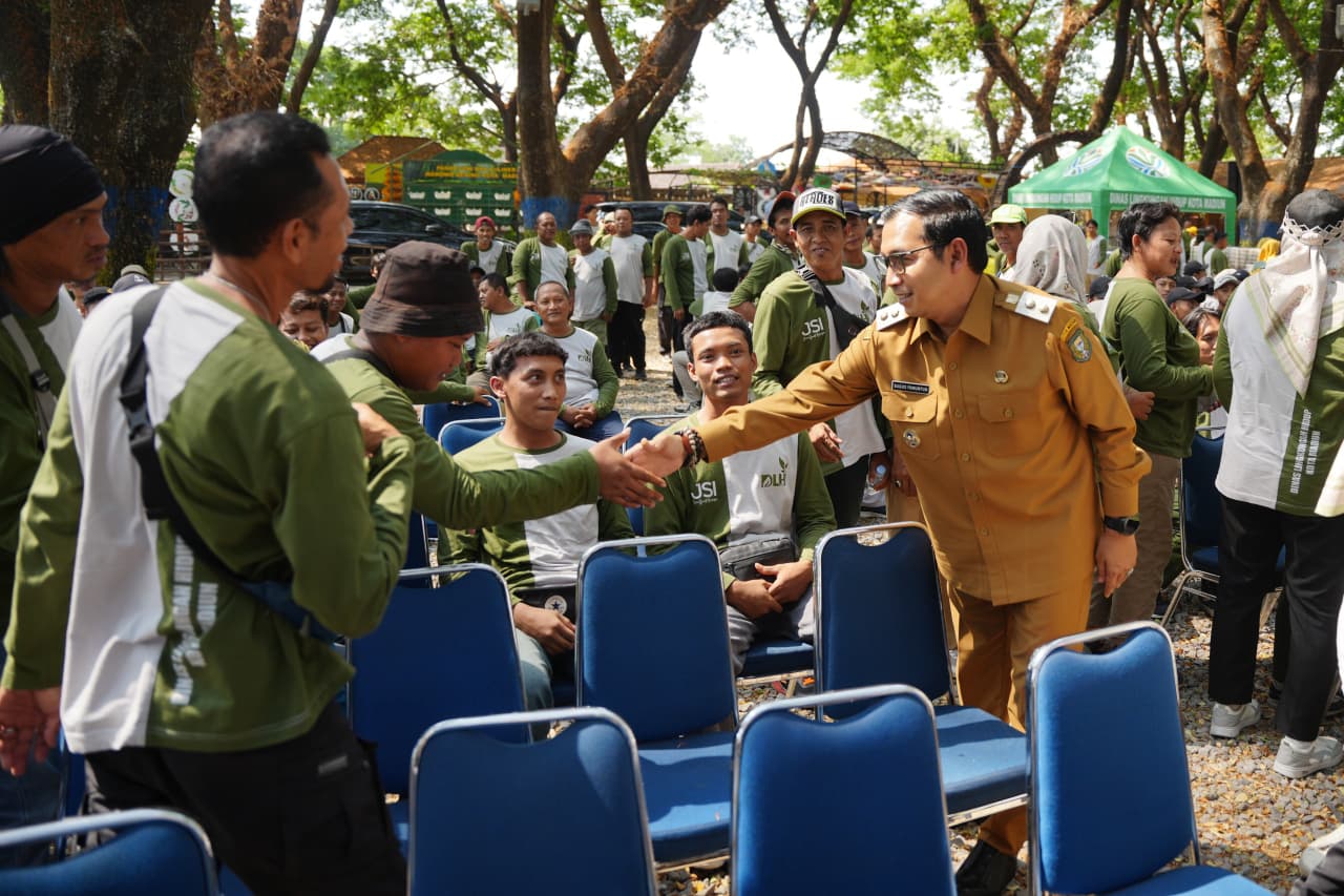 DLH Jadi Teladan Gerakan Pilah Sampah, Perkuat Langkah Kota Madiun Menuju Zero Waste 2027