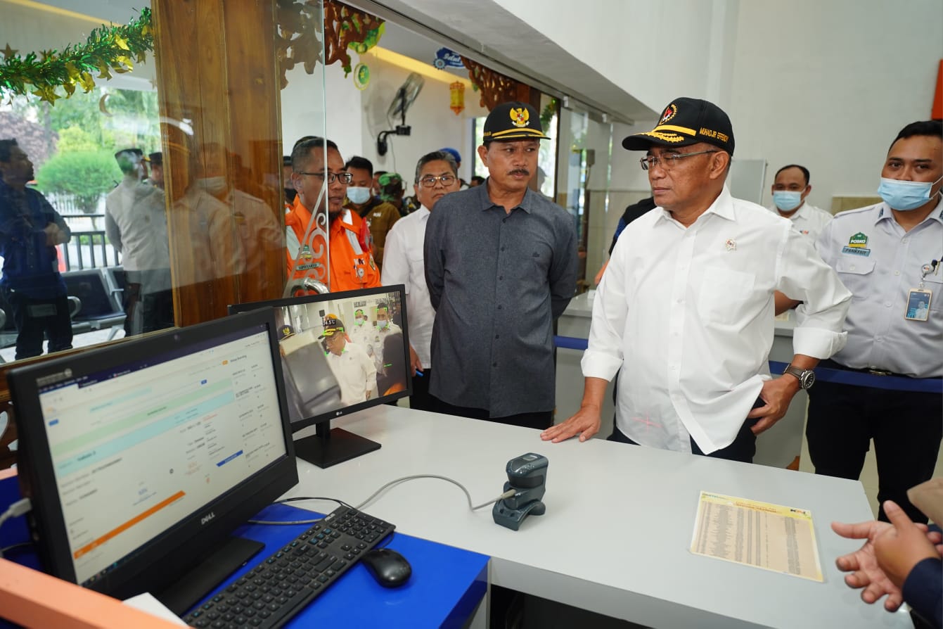 Dampingi Menko PMK Tinjau Stasiun Kereta Api, Wali Kota: Ada Banyak Manfaat dari Kunjungan Pejabat Pusat