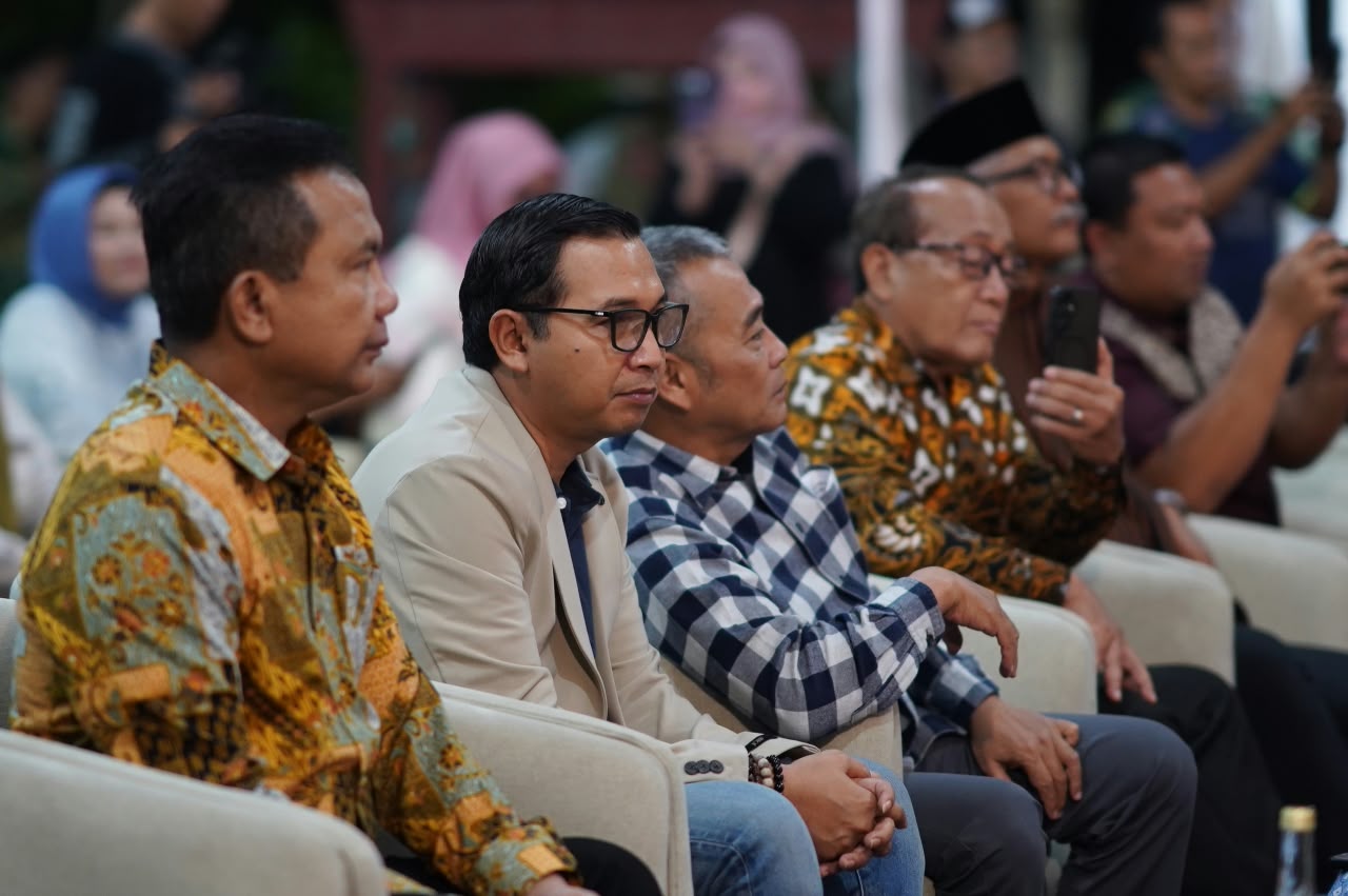 Apresiasi Pagelaran Wayang HUT Dewan, Plt Wali Kota Juga Sampaikan Rencana Pola Pembangunan Berbasis Kelurahan