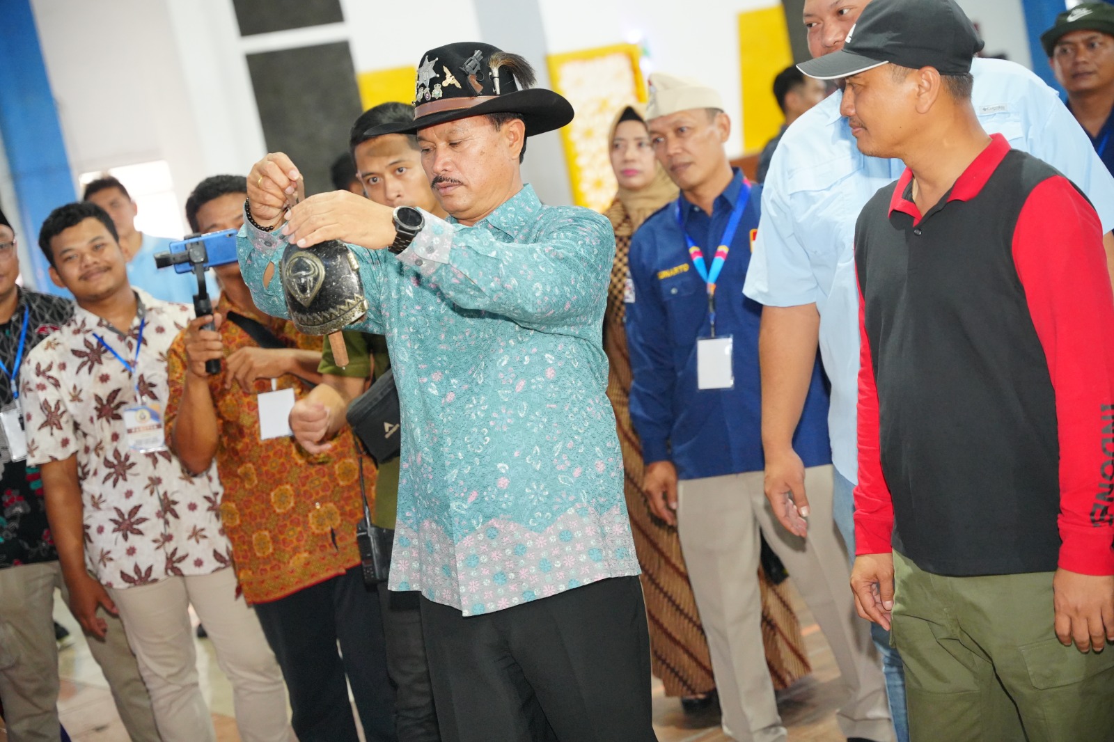 Buka Pameran Klitik’an, Wali Kota: Masa Lalu Bisa Jadi Pameran Edukasi