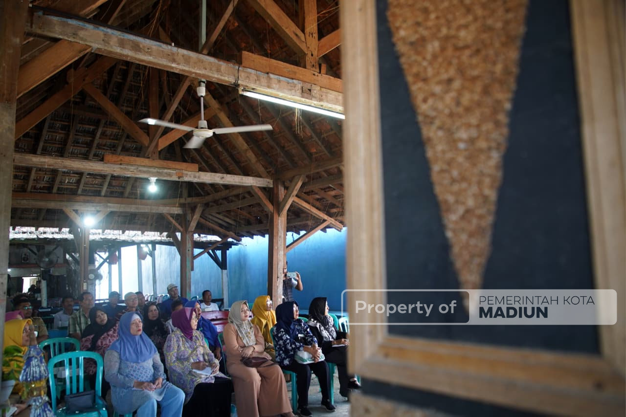 Atasi Sampah Kota, Incinerator Mulai Dikenalkan ke Warga