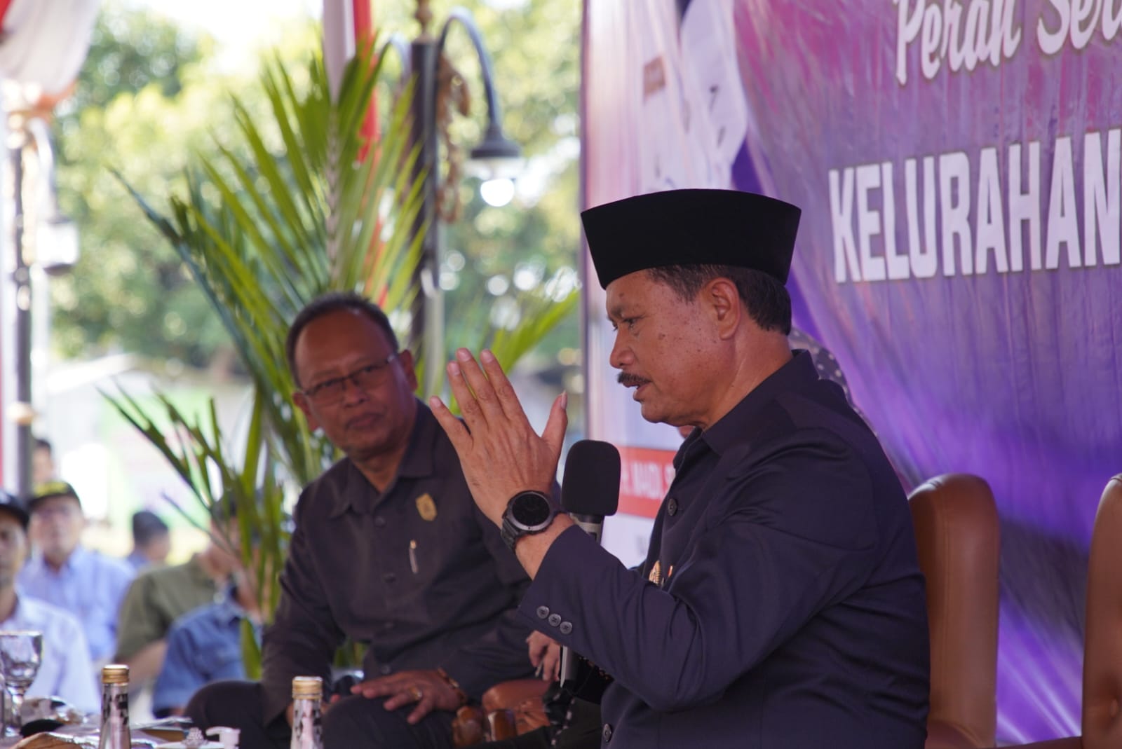 Serap Aspirasi Sekaligus Sosialisasi Pembangunan, Wali Kota-Wakil Rakyat Bertemu Masyarakat di Dua Kelurahan