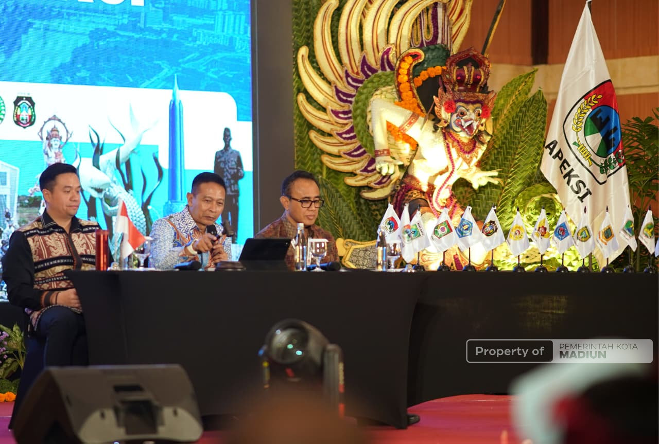 Bahas Isu Strategis Daerah di Raker Komwil IV APEKSI Ke-21, Plt Wali Kota Madiun Dorong Penguatan Sinergi Pusat dan Daerah