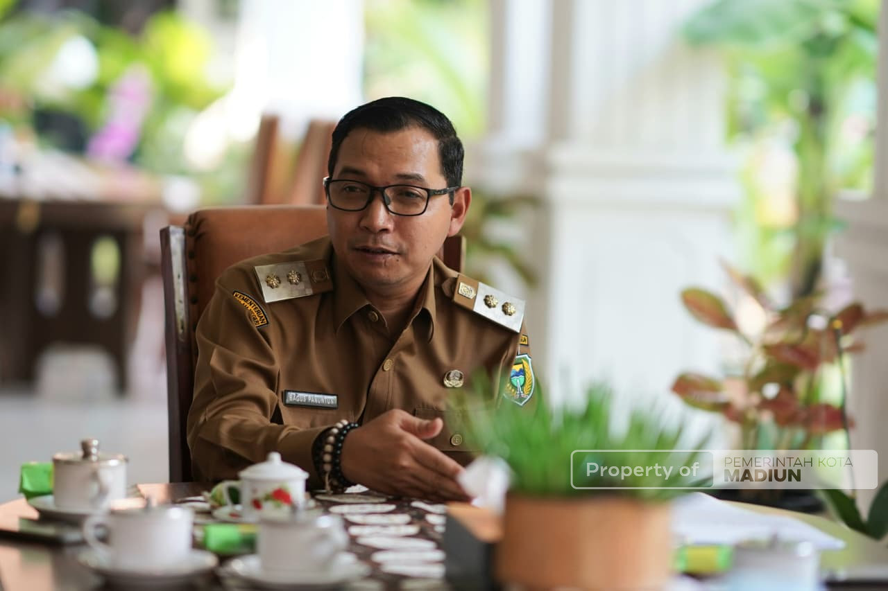 Plt Wali Kota Terima Audiensi Bulog, Bahas Penyaluran Bantuan Pangan