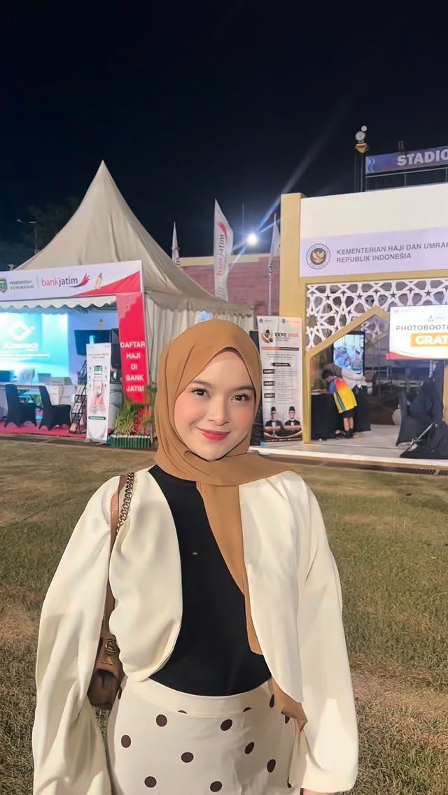 Day 2 di EXPO UMKM & Ekosistem Haji Umrah 2026 makin seru! 🔥 Ada Business Matching UMKM Haji & Umrah dan Pengajian Akba...