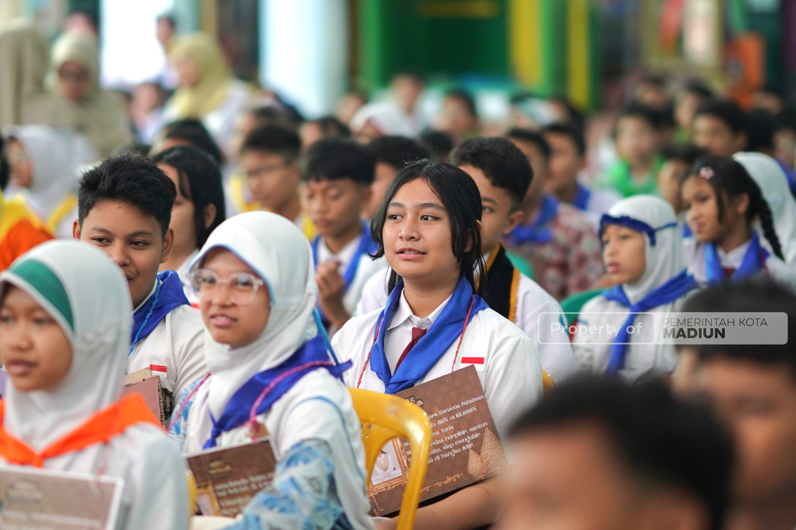 Tanamkan Nilai Antikorupsi dan Bijak Berteknologi, Plt Wali Kota Madiun Beri Motivasi Siswa Baru SMPN 2 Saat MPLS