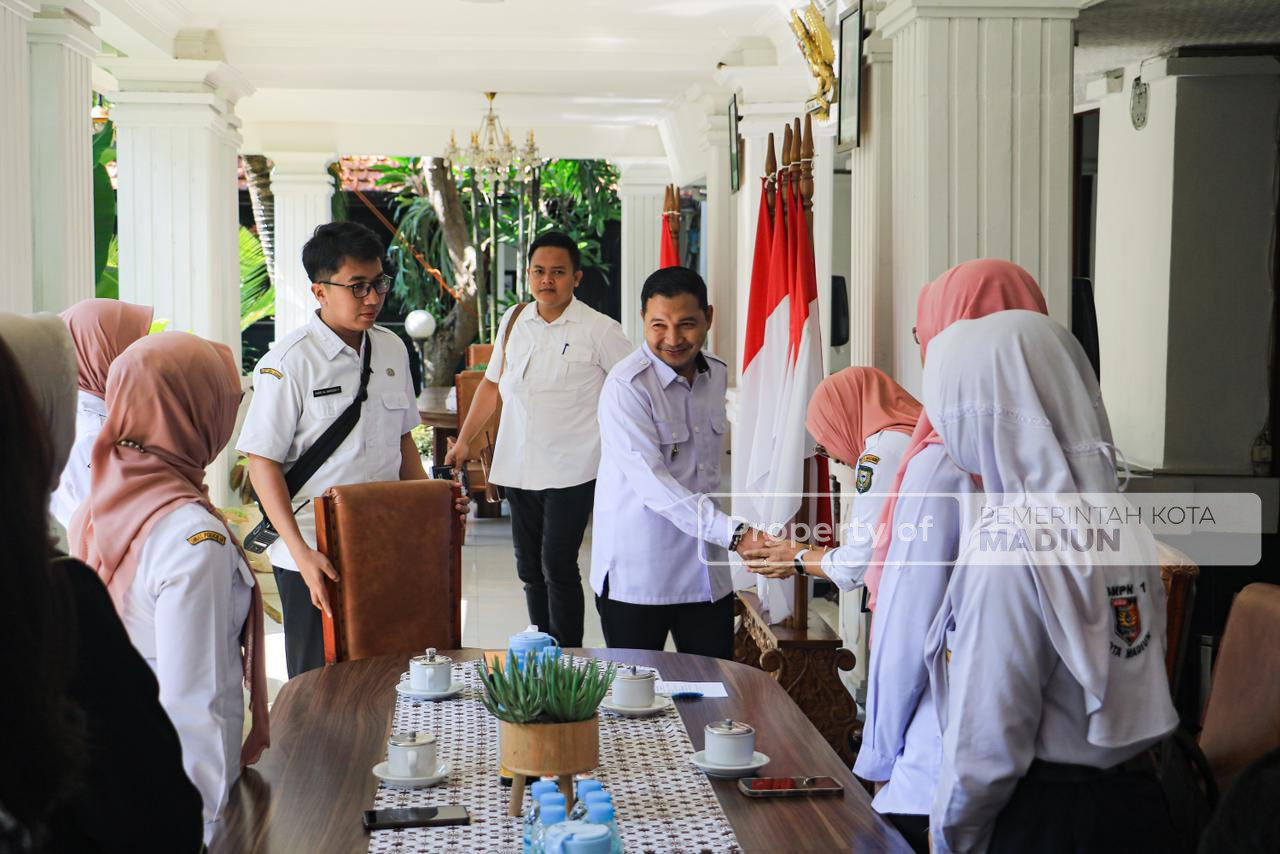 Bakal Ikuti Lomba Science Castle Asia di Malaysia, Dua Siswa SMPN 1 Kota Madiun Sowan ke Balaikota