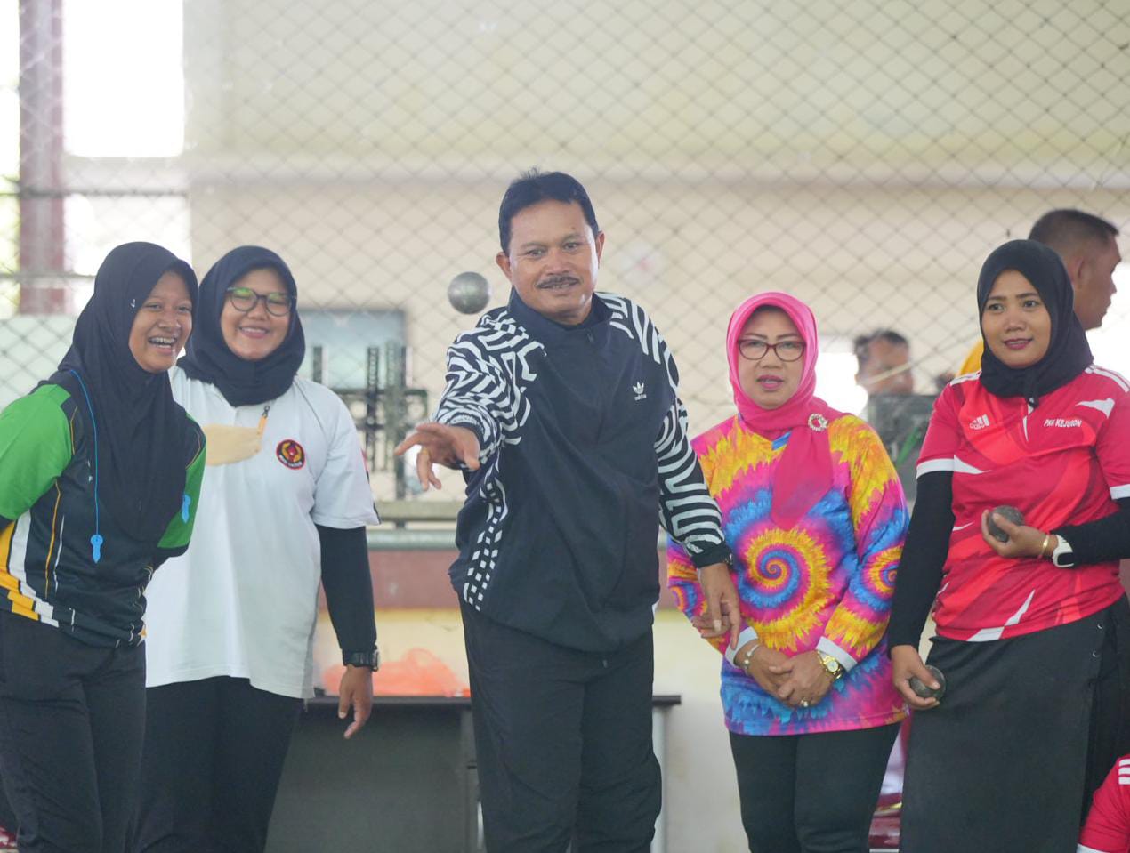 Hadiri Lomba Senam Kreasi Perwosi dan Petanque, Wali Kota Harap Polakan Gaya Hidup Sehat
