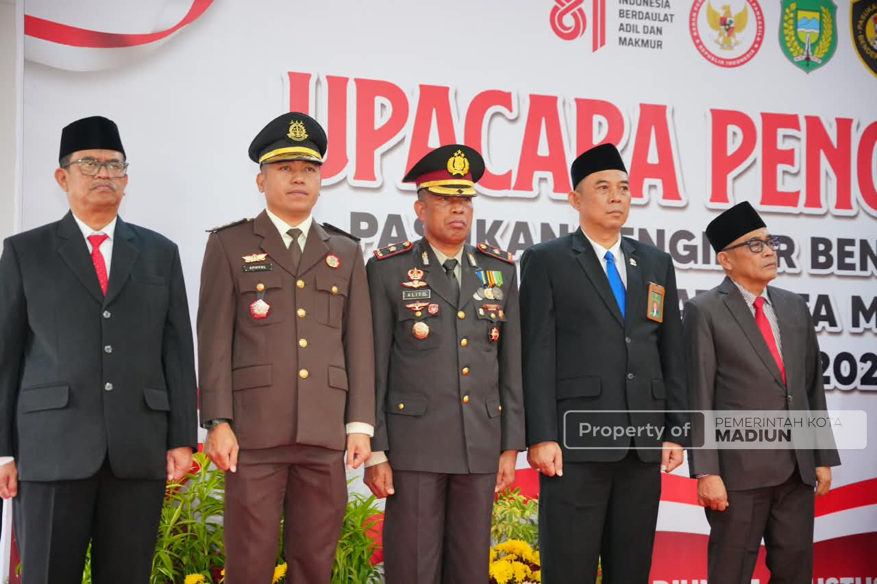 62 Paskibraka Kota Madiun Resmi Dikukuhkan, Plt Wali Kota Tekankan Tugas Mengawal Perjuangan Bangsa