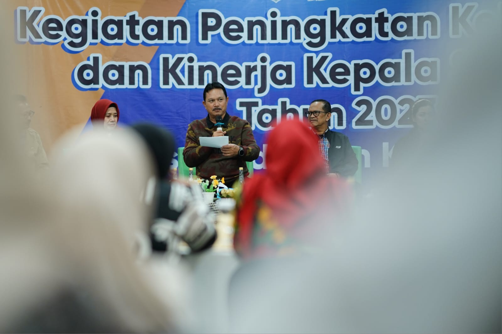Beri Pembinaan Kepala Sekolah, Wali Kota: Kita Punya Tanggung Jawab Persiapkan Generasi Emas 2045