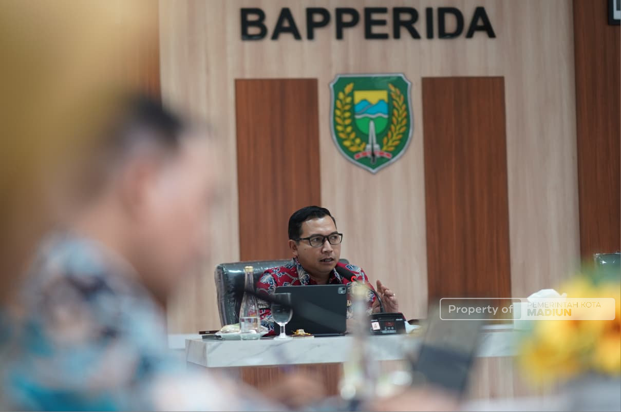 Hadiri Pembinaan Pegawai, Plt Wali Kota: Bapperida Harus Jadi Motor Perubahan Kota Madiun
