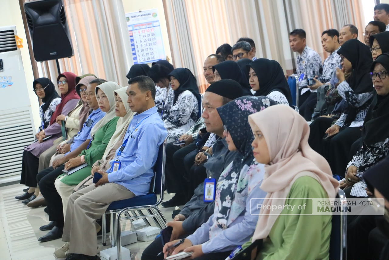 Hadapi Tantangan Pendidikan, Plt Wali Kota Dorong Kepala Sekolah Perkuat Komunikasi dan Kembangkan Potensi Siswa