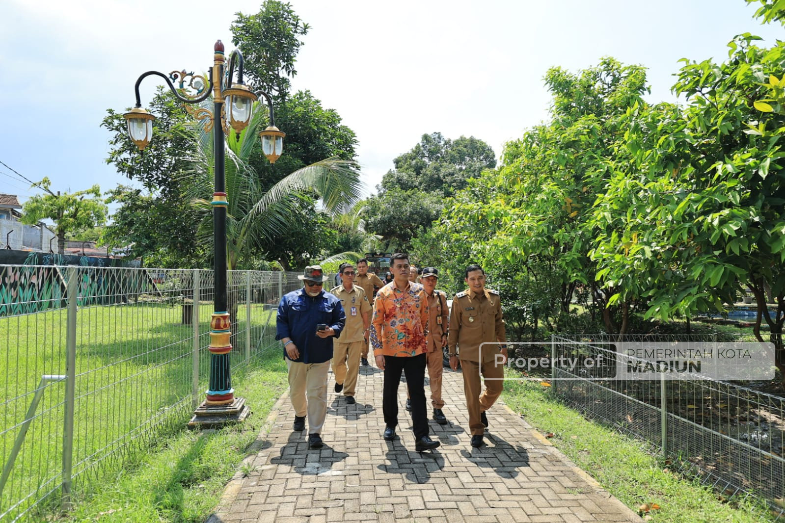 Terima Kunjungan Kerja Pemkot Blitar, Wali Kota Madiun Paparkan Akuntabilitas Keuangan dan Perkembangan Pembangunan Kota