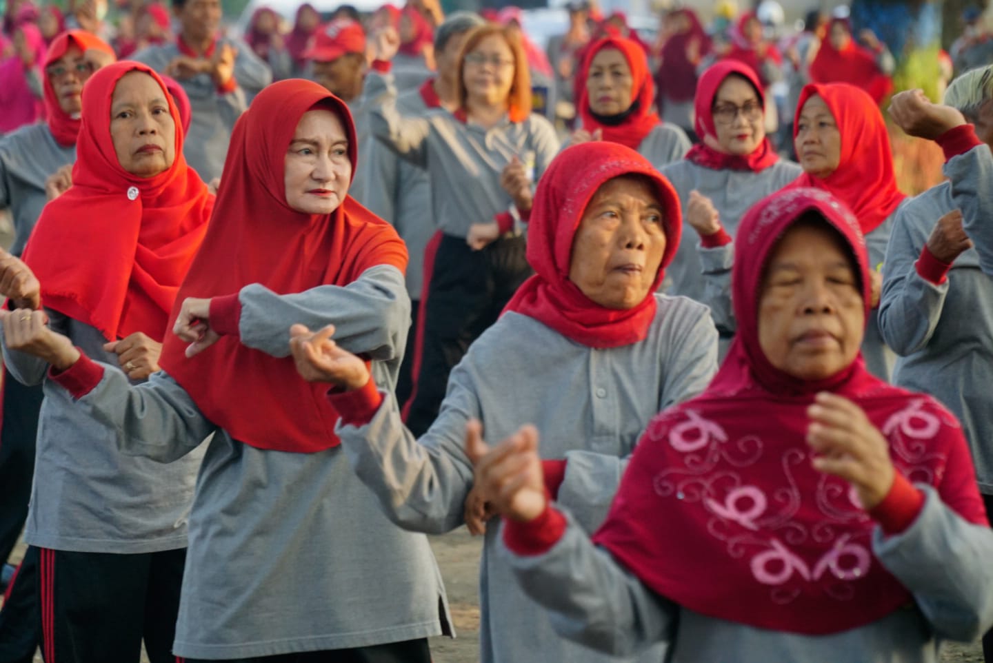 Dukung Peningkatan Kesehatan Lansia, Wali Kota Buka Senam Lansia