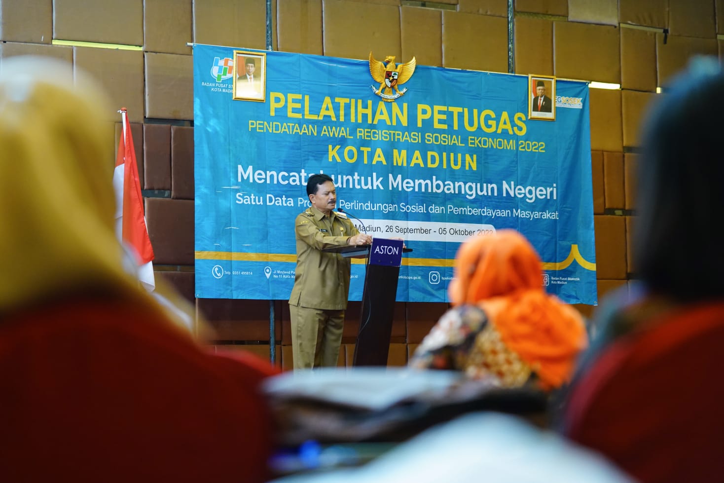Buka Pelatihan Petugas Pendataan Regsosek 2022, Wali Kota Harap Kejujuran Pengisian Data Untuk Evaluasi Pembangunan