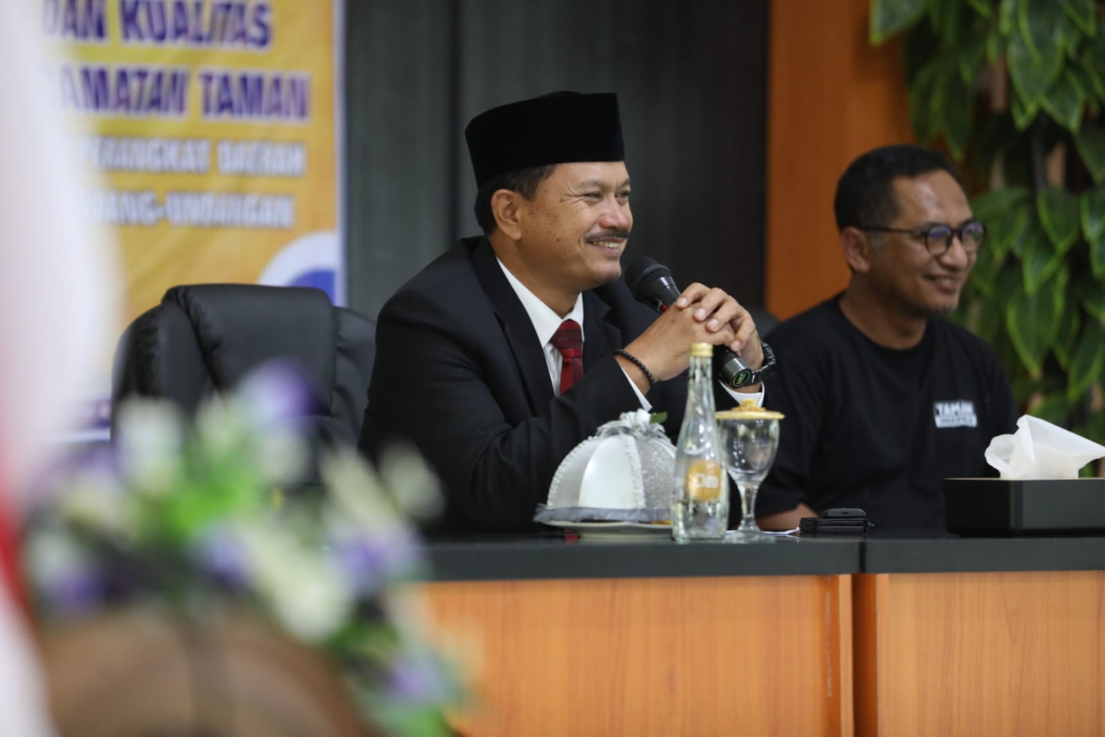 Beri Pembekalan Kapasitas SDM Kecamatan Taman, Wali Kota Pesan Tingkatkan Kerjasama Antar Teman