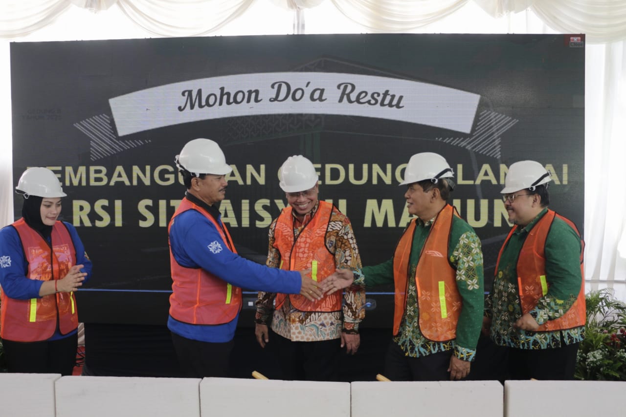 Hadiri Peletakan Bata Pertama Rencana Pembangunan RSI, Wali Kota Harap Rumah Sakit Terus Berinovasi dalam Pelayanan