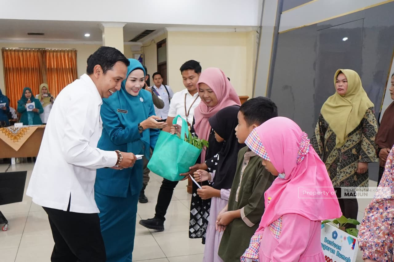 Hadiri Peringatan HKG PKK, Plt Wali Kota Madiun Tekankan Penguatan SDM Berbasis Keluarga