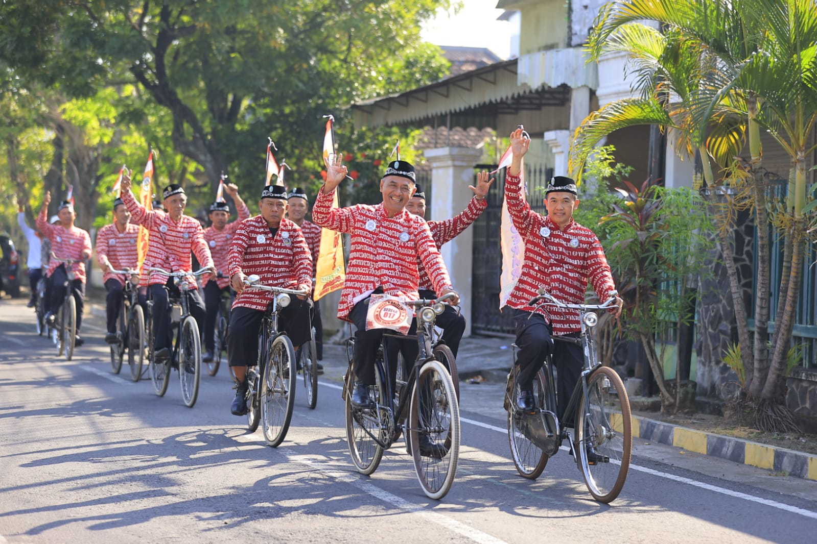 Ramaikan Event Madiun Tempo Doeloe 2023, Wali Kota Ngontel Bersama KOSTI