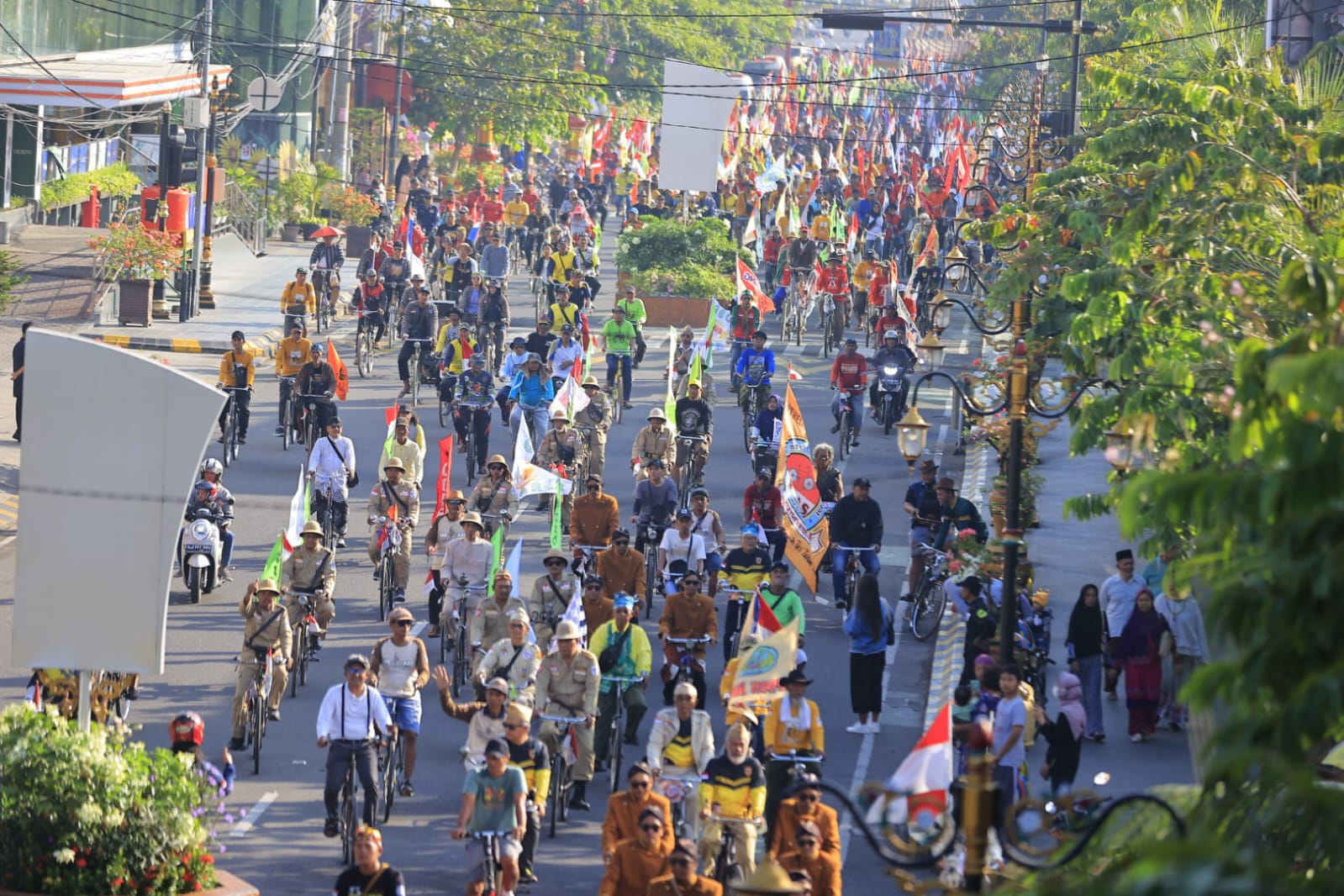 Ramaikan Event Madiun Tempo Doeloe 2023, Wali Kota Ngontel Bersama KOSTI