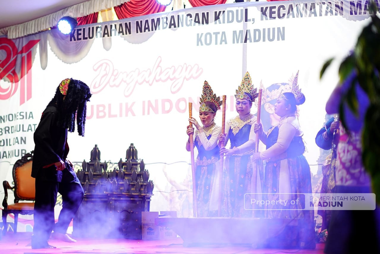 Dari Panggung Seni, Plt Wali Kota Dorong Budaya Jadi Penggerak Ekonomi Kelurahan