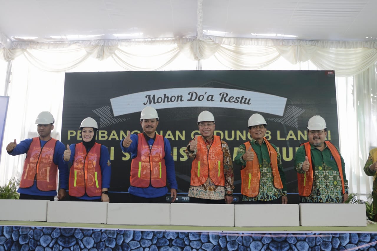 Hadiri Peletakan Bata Pertama Rencana Pembangunan RSI, Wali Kota Harap Rumah Sakit Terus Berinovasi dalam Pelayanan