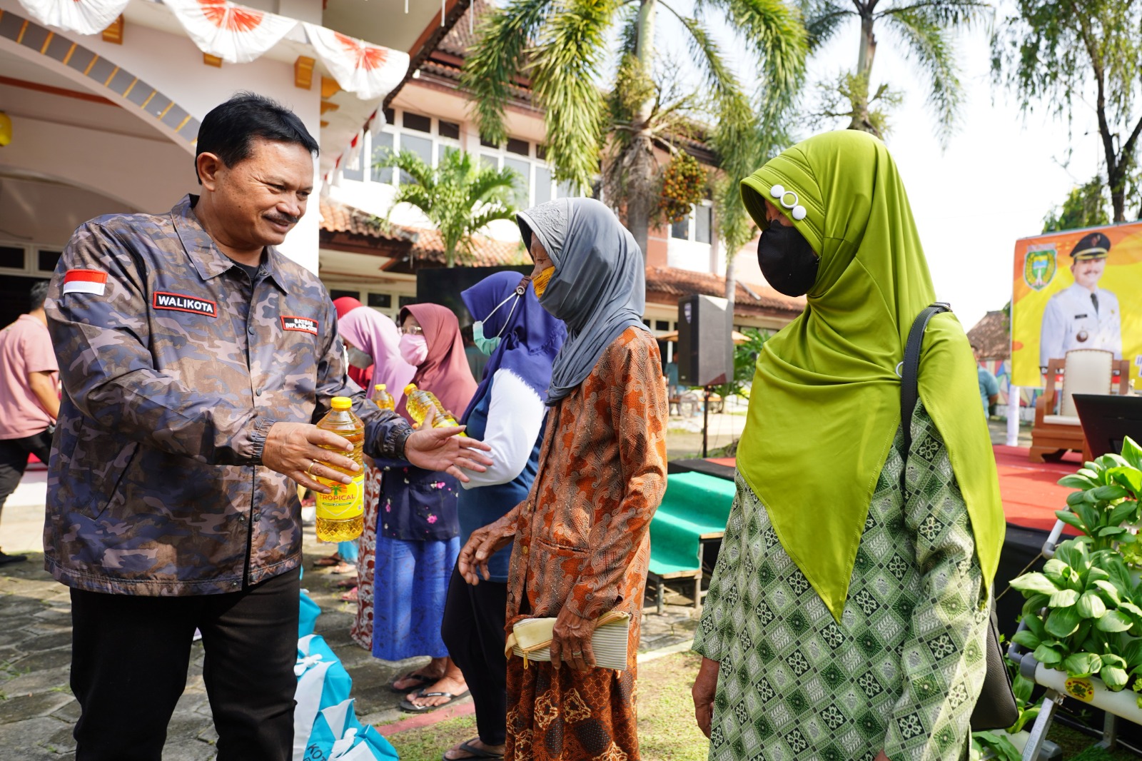Bertemu Warga di Kecamatan Manguharjo, Wali Kota: Kalau Ada Kesulitan Lapor ke Saya