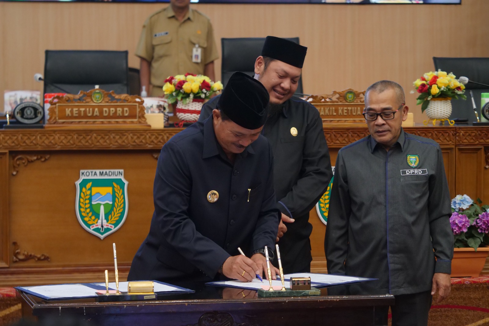 Rapat Paripurna Pendapat Akhir Fraksi Terkait Rencana RTRW, Wali Kota: Catatan Akan Jadi Bahan Evaluasi