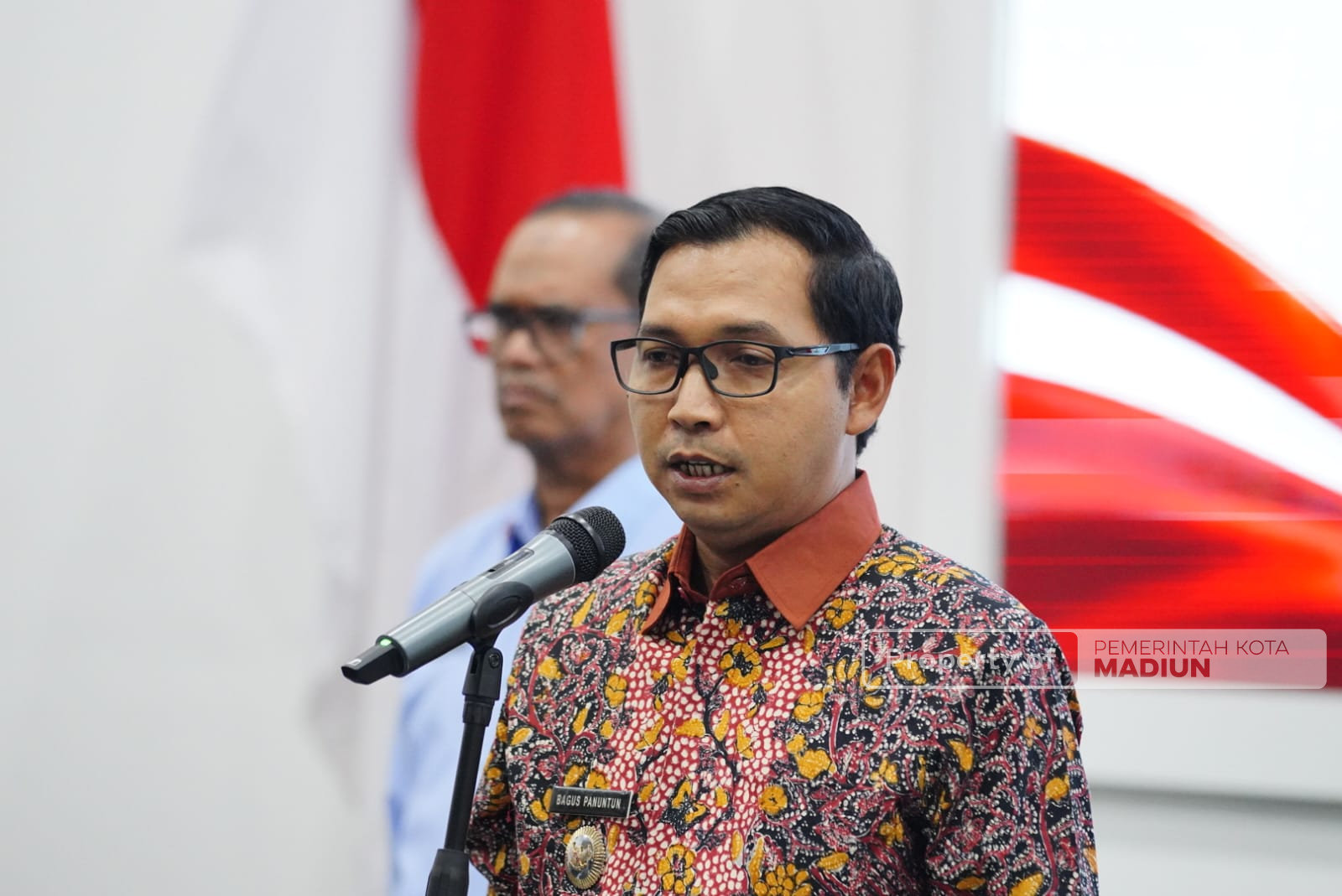 Isi Sejumlah Jabatan Kosong, Plt Wali Kota Lantik 52 Pejabat Administrator, Pengawas, dan Fungsional