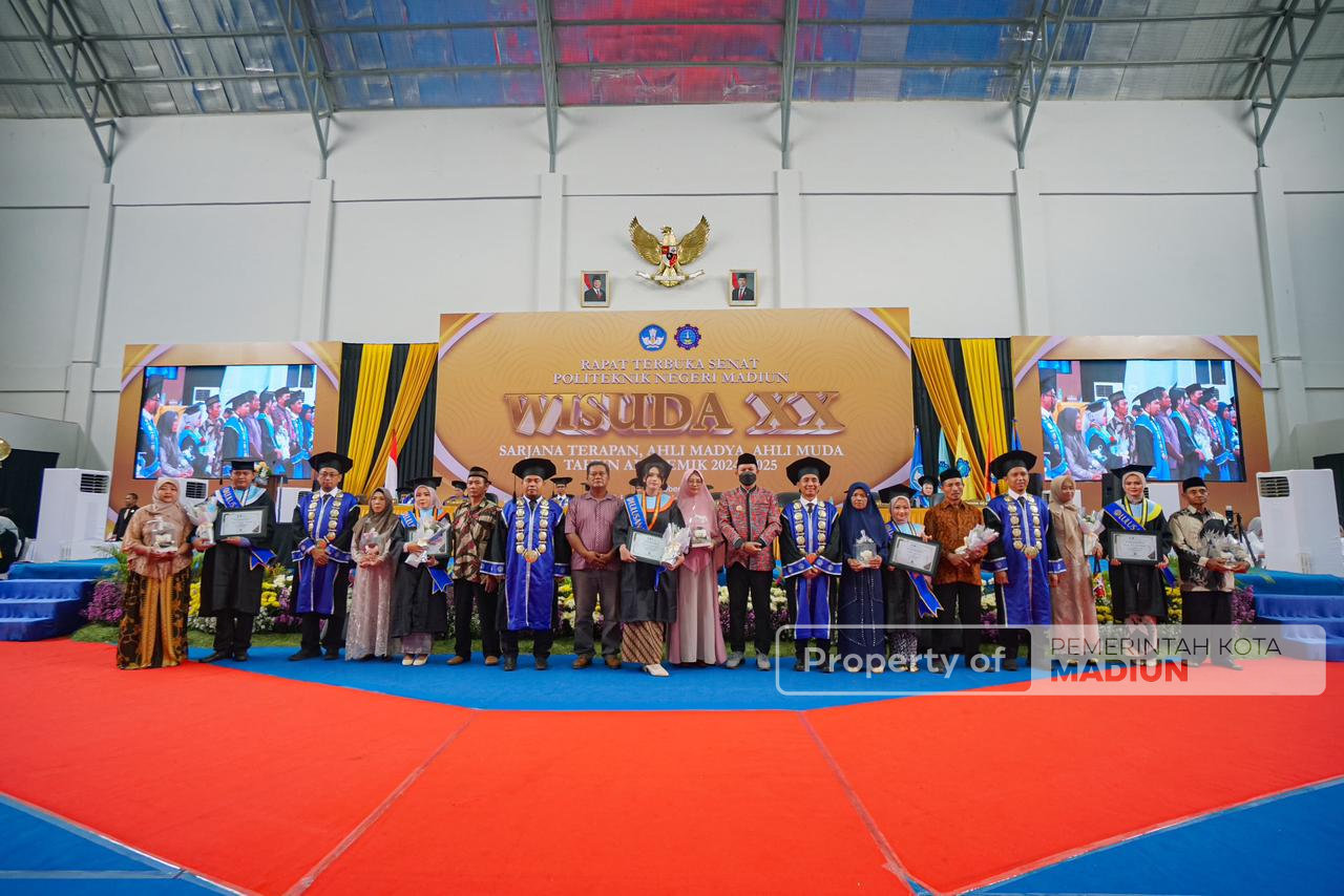 Hadiri Wisuda PNM, Wali Kota Ajak Wisudawan PNM Jadi Penggerak Kemajuan Kota
