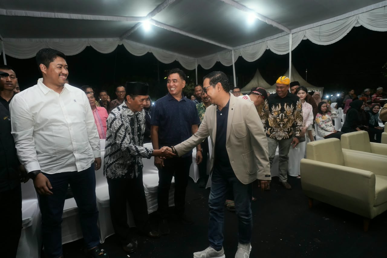 Apresiasi Pagelaran Wayang HUT Dewan, Plt Wali Kota Juga Sampaikan Rencana Pola Pembangunan Berbasis Kelurahan