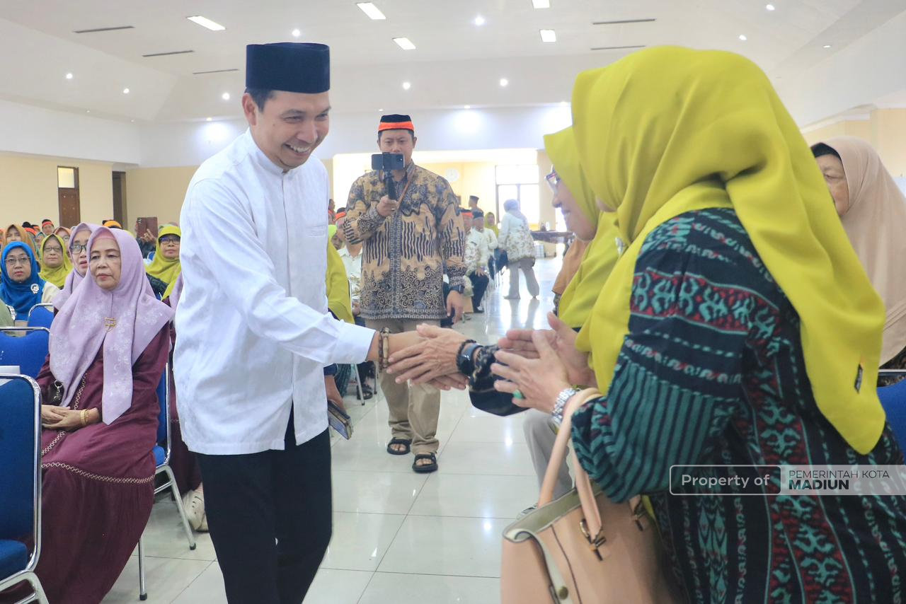 Pererat Silaturahmi Lintas Angkatan, Plt Wali Kota Madiun Dorong KBIHU Lebih Aktif Gelar Kegiatan Positif