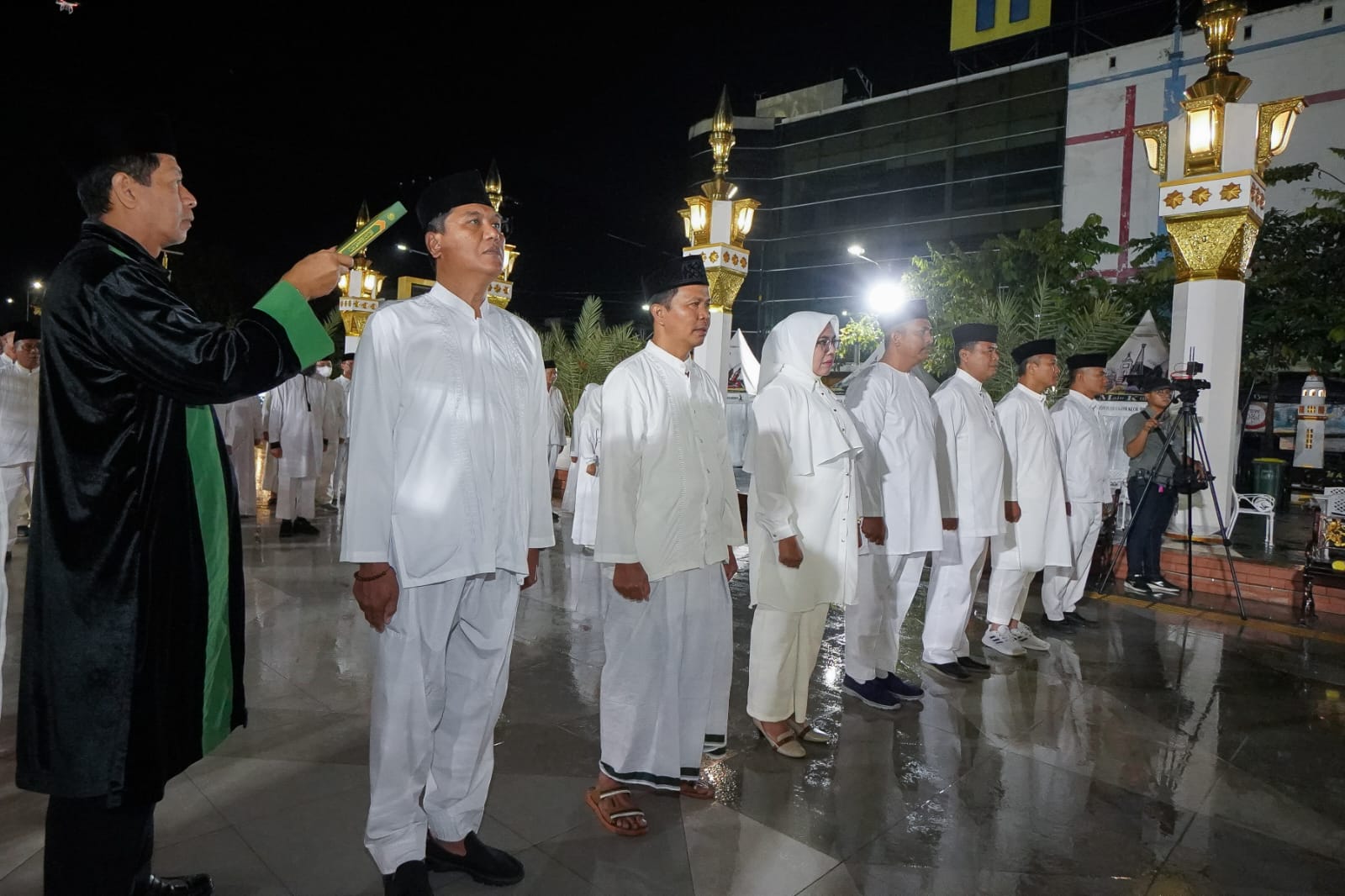Lantik Delapan Pejabat Pimpinan Tinggi, Wali Kota : yang Kosong Segera Kita Isi