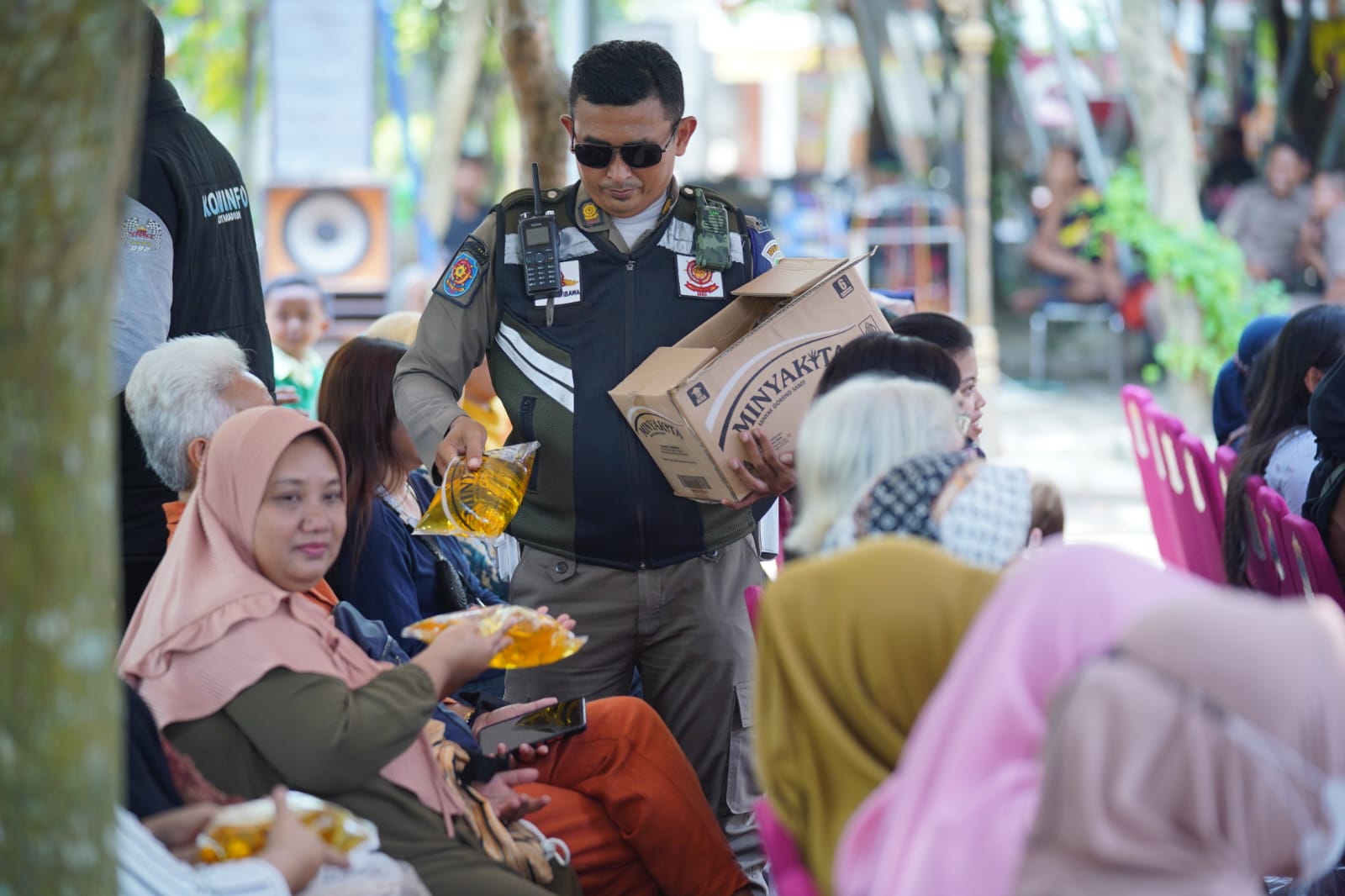 Sambangi Warga di Kelurahan Ngegong, Wali Kota Ajak Warga Jaga Kerukunan dan Aktif Ikuti Pembangunan