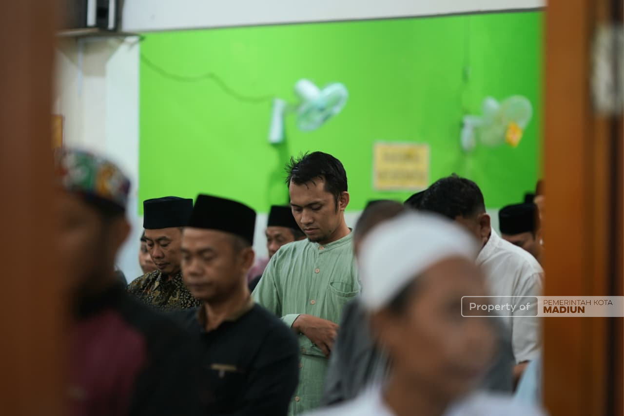 Kembali Gelar Safari Ramadan, Plt Wali Kota Ajak Warga Jaga Ketertiban dan Kebersihan