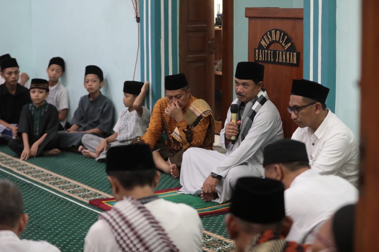 Safari Ramadan di Musala Baitul Jannah, Wali Kota Maidi Juga Serap Aspirasi Jamaah