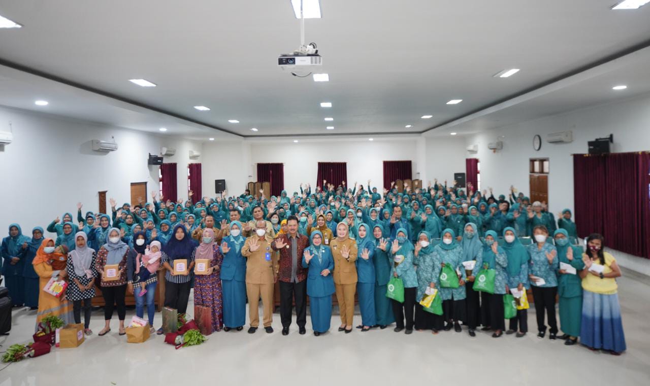 Peringatan HKG ke-51, PKK Kota Madiun Raih Penghargaan Penyusunan Program Terbaik Tingkat Jawa Timur