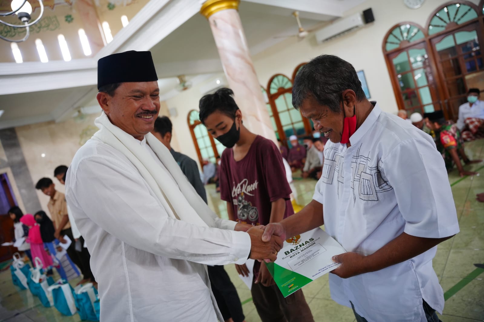 Safari Ramadan Salat Jumat di Masjid At-Taqwa, Wali Kota Ajak Jamaah Tingkatkan Ibadah