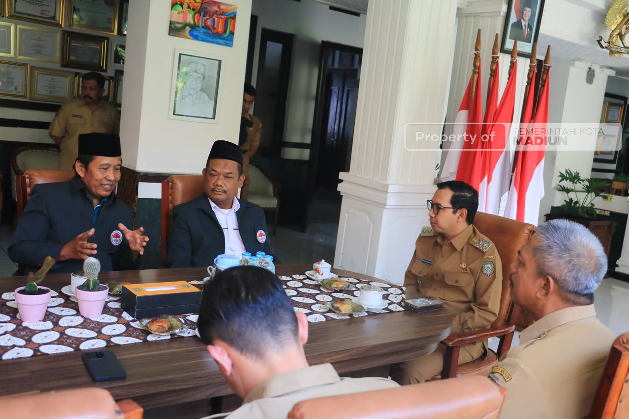 Terima Audiensi Persinas ASAD, Plt Wali Kota Sampaikan Apresiasi Atas Kontribusi Perguruan Pencak Silat