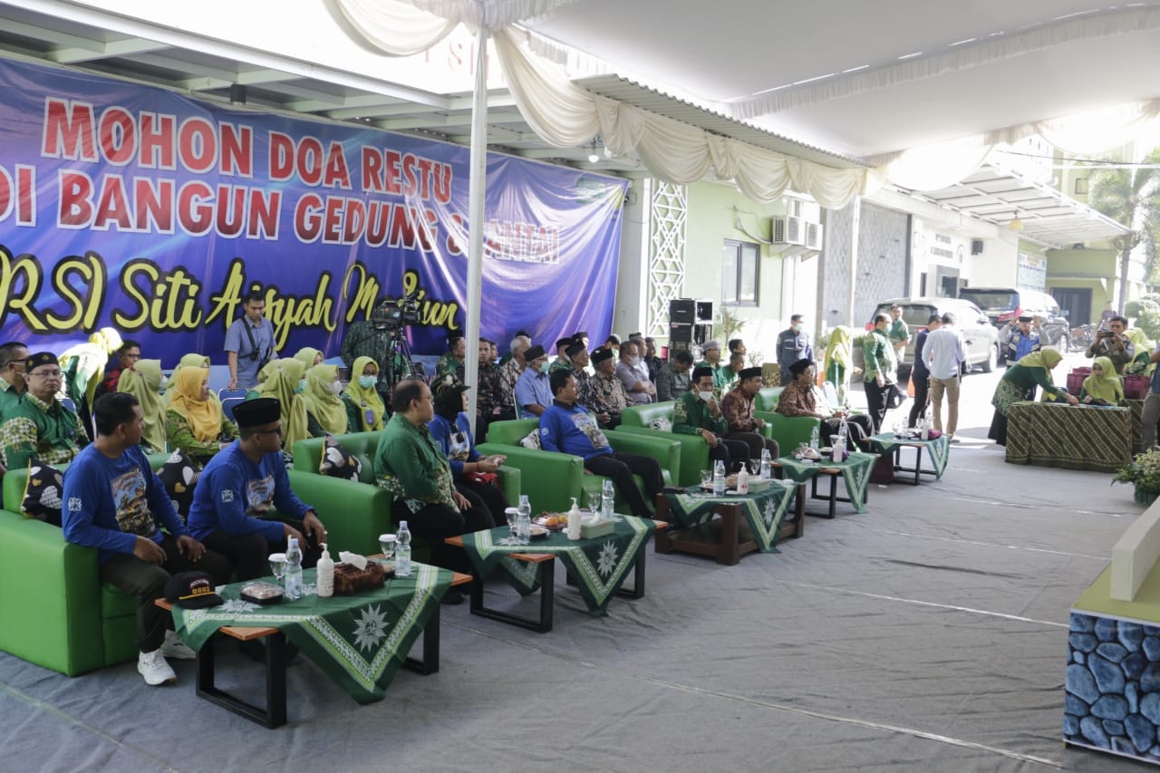 Hadiri Peletakan Bata Pertama Rencana Pembangunan RSI, Wali Kota Harap Rumah Sakit Terus Berinovasi dalam Pelayanan