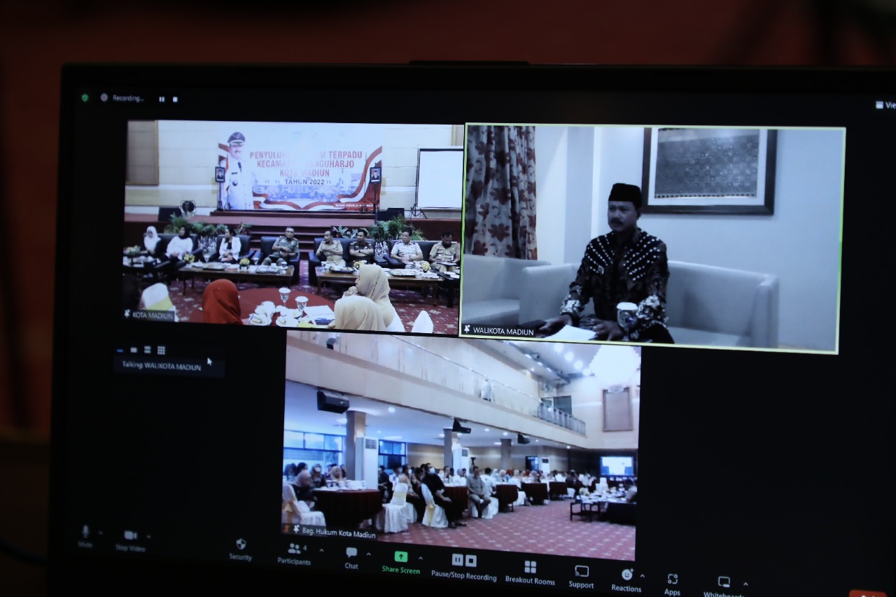 Beri Penyuluhan Hukum Terpadu Kecamatan Manguharjo, Wali Kota Harap Masyarakat Sadar Hukum