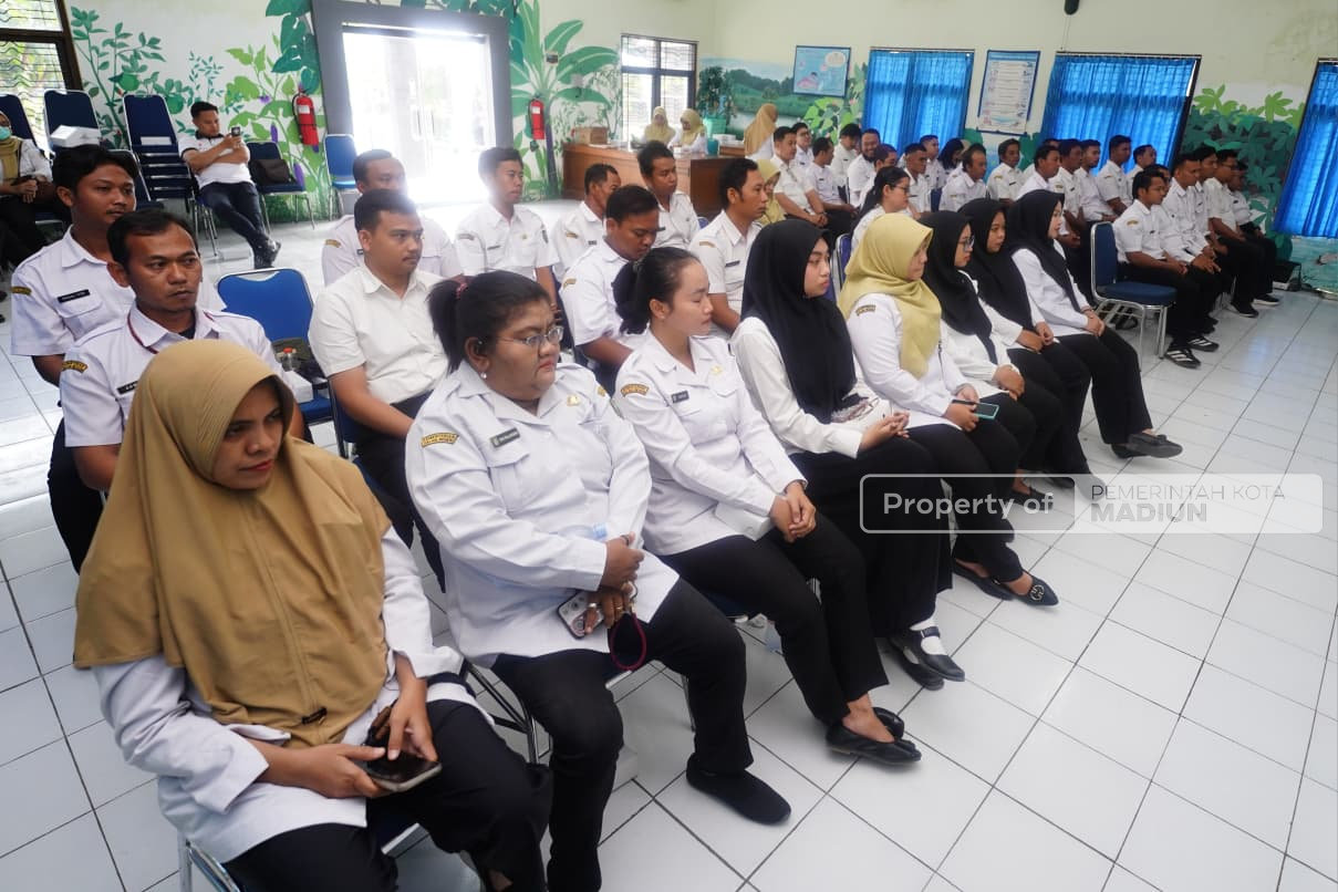 Beri Pembinaan Pegawai DKPP, Plt Wali Kota: Disiplin dan Integritas Jadi Cerminan ASN