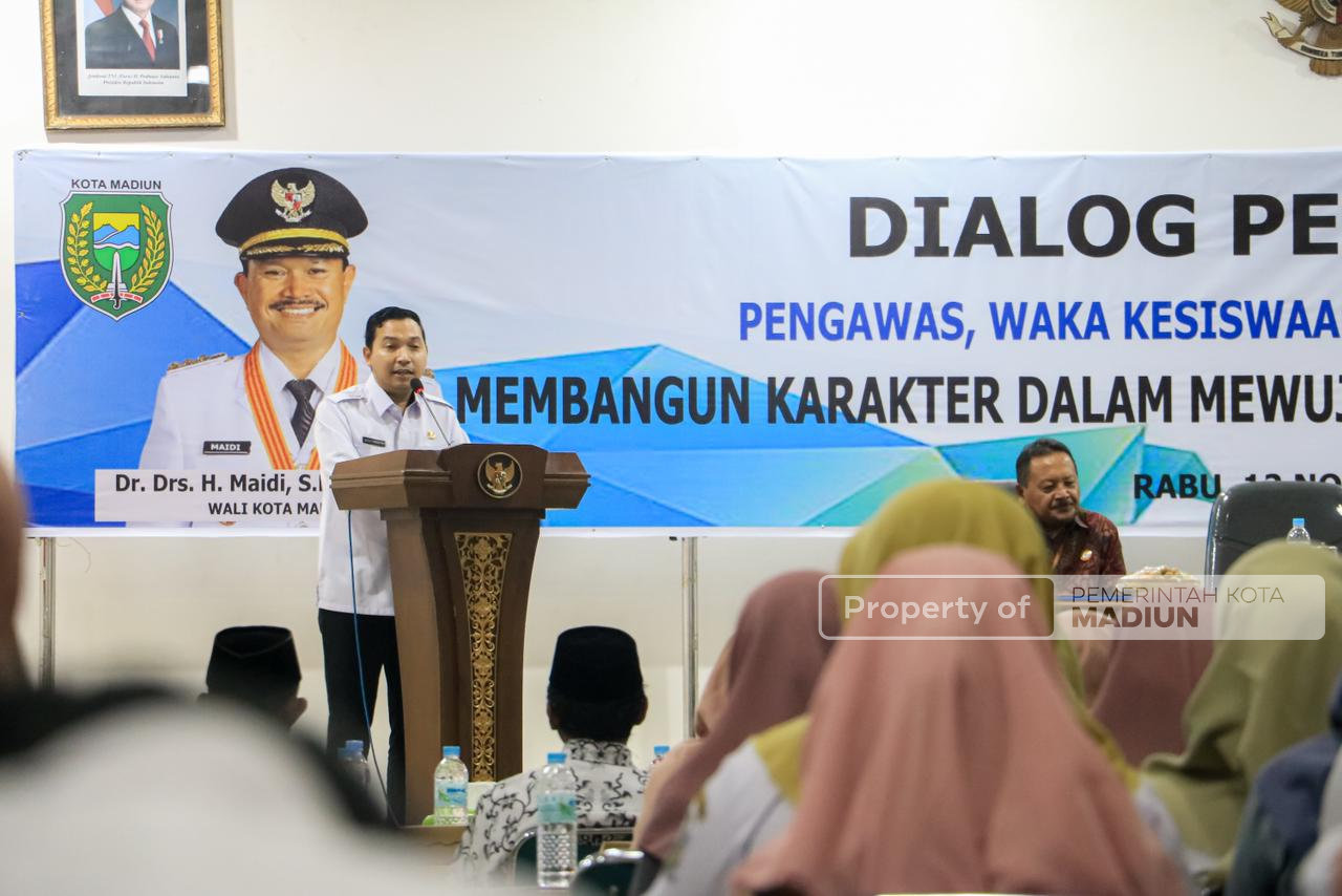Wakil Wali Kota Tekankan Sinergi Dunia Pendidikan untuk Wujudkan Generasi Emas 2045