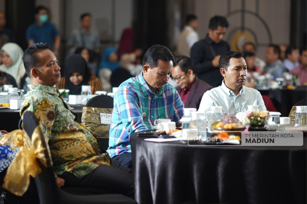 Hadiri Pelantikan Pengurus IDI Cabang Madiun, Dr. Maidi Tekankan Kolaborasi Wujudkan Kota Madiun Maju Mendunia