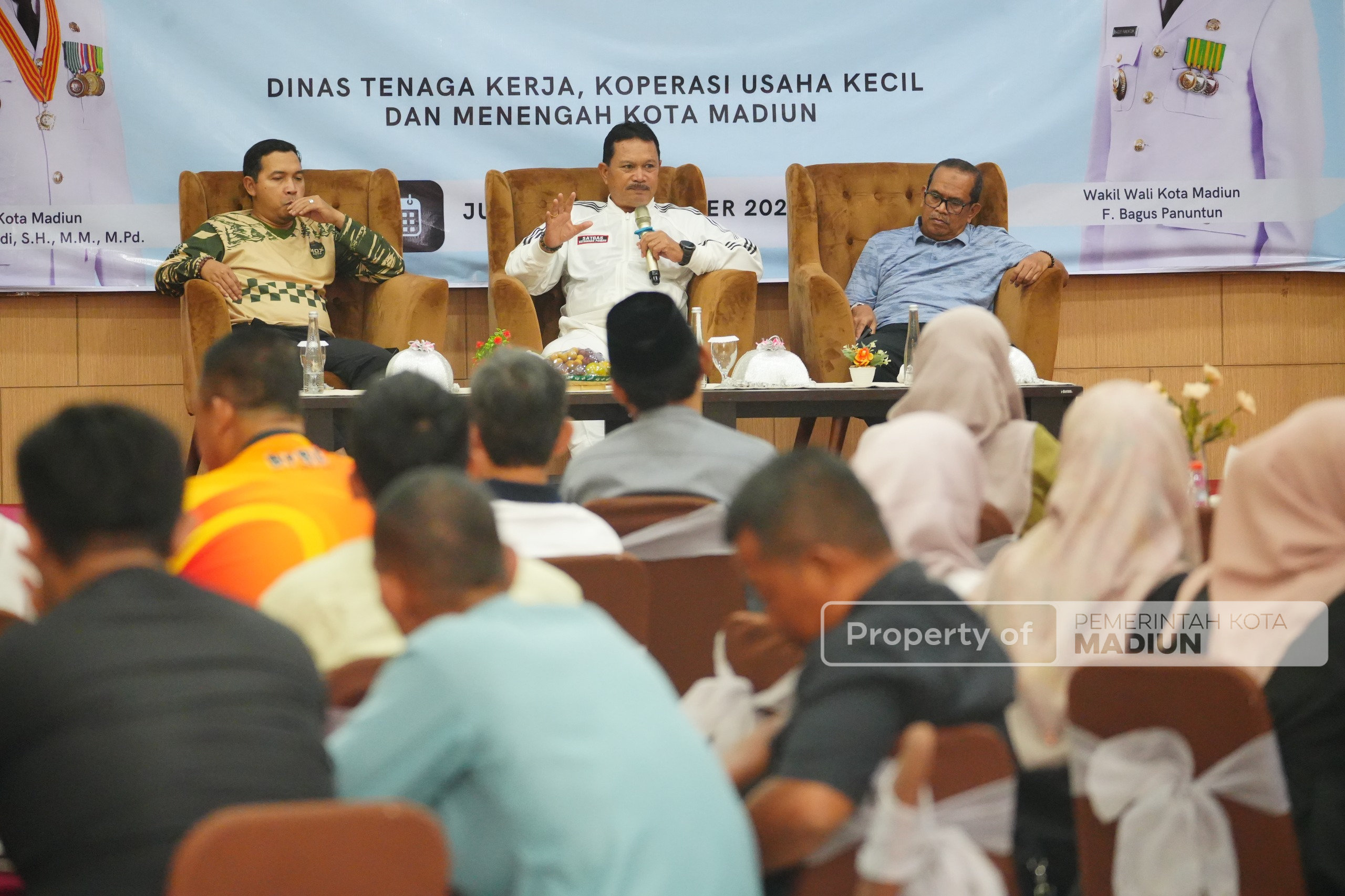 Pembinaan ASN Disnaker-KUKM, Wali Kota Madiun Tekankan Tata Kelola dan Daya Saing Industri Kecil